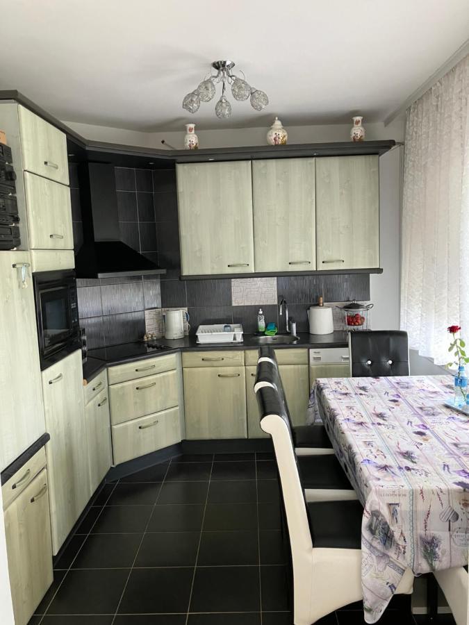 Apartamani Evelin Veliko Gradište Eksteriør billede